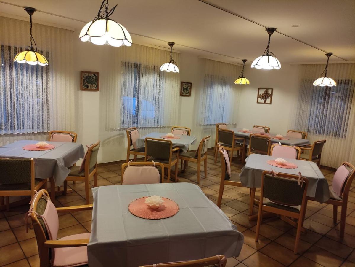 Auf Dem Roten Fels Eppenbrunn Luaran gambar